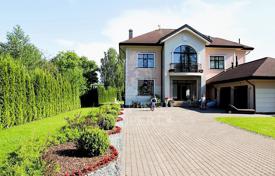Haus in der Stadt – Zemgale Suburb, Riga, Lettland. 675 000 €