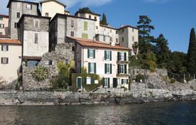 Villa – Menaggio, Lombardei, Italien. 1 550 €  pro Woche