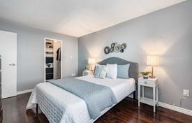 Wohnung – Lake Shore Boulevard West, Etobicoke, Toronto,  Ontario,   Kanada. C$819 000