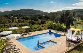 Villa – Ibiza, Balearen, Spanien. 3 600 €  pro Woche
