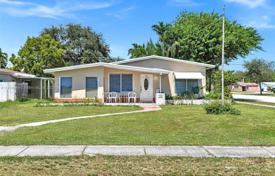 Haus in der Stadt – North Miami Beach, Florida, Vereinigte Staaten. $550 000