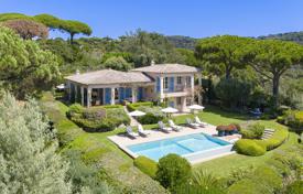 7-zimmer villa in La Croix-Valmer, Frankreich. 14 000 €  pro Woche