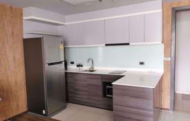 2-zimmer appartements in eigentumswohnungen in Watthana, Thailand. $238 000