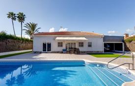 Einfamilienhaus – Torrevieja, Valencia, Spanien. 400 000 €