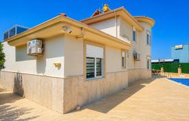 4-zimmer villa 250 m² in Kargicak, Türkei. 16 658 000 TRY