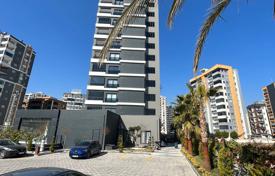 Wohnung – Akdeniz Mahallesi, Mersin (city), Mersin,  Türkei. $133 000