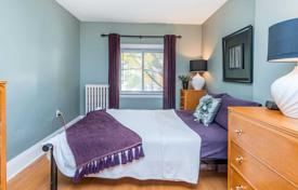 3-zimmer haus in der stadt in York, Kanada. C$2 270 000