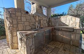 8-zimmer haus in der stadt 167 m² in Omišalj, Kroatien. 625 000 €