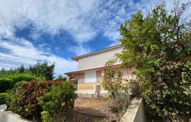 3-zimmer chalet 170 m² in Athen, Griechenland. 250 000 €