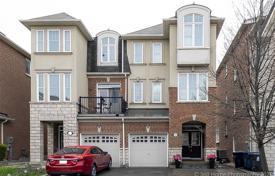 Stadthaus – Scarborough, Toronto, Ontario,  Kanada. C$1 100 000