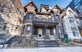 Stadthaus – Stewart Street, Old Toronto, Toronto,  Ontario,   Kanada. C$2 076 000