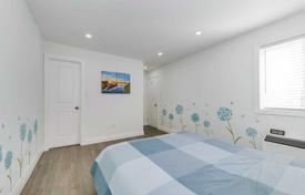 3-zimmer wohnung in Lake Shore Boulevard West, Kanada. C$989 000