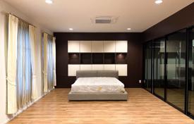 4-zimmer einfamilienhaus in Yan Nawa, Thailand. $3 360  pro Woche