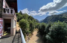 Chalet – Huez, Auvergne-Rhône-Alpes, Frankreich. 1 250 000 €