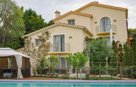 Villa – Juan-les-Pins, Antibes, Côte d'Azur,  Frankreich. 10 000 €  pro Woche