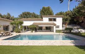 6-zimmer einfamilienhaus in Antibes, Frankreich. 1 490 000 €