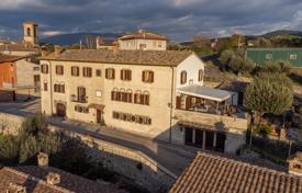 17-zimmer villa 800 m² in Perugia, Italien. 830 000 €