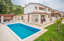 5-zimmer haus in der stadt 192 m² in Garbina, Kroatien. 530 000 €