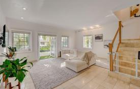 3-zimmer haus in der stadt 141 m² in Coral Gables, Vereinigte Staaten. $1 100 000