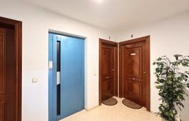 3-zimmer wohnung 103 m² in Marbella, Spanien. 408 000 €