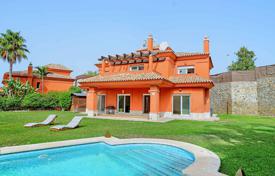 4-zimmer villa 235 m² in Marbella, Spanien. 1 650 000 €