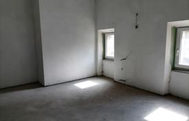 3-zimmer wohnung 109 m² in Pula, Kroatien. 180 000 €