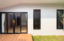 3-zimmer haus in der stadt 320 m² in Mueang Phuket, Thailand. $354 000
