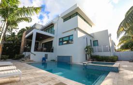 Villa – Key Biscayne, Florida, Vereinigte Staaten. $2 849 000