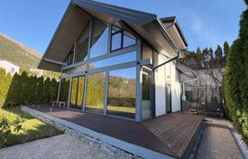 4-zimmer einfamilienhaus 487 m² in Mrčevac, Montenegro. 420 000 €