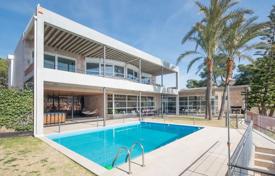 Villa – Tarragona, Katalonien, Spanien. 8 500 €  pro Woche
