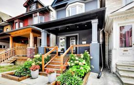 Haus in der Stadt – Dundas Street East, Old Toronto, Toronto,  Ontario,   Kanada. C$1 569 000