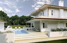 12-zimmer villa in Forte dei Marmi, Italien. 5 000 000 €