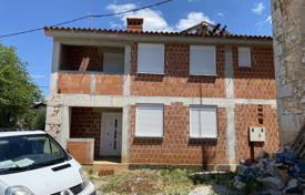 Haus in der Stadt – Poreč, Istria County, Kroatien. 201 000 €