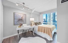 2-zimmer wohnung in Queens Quay West, Kanada. C$652 000