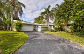 Haus in der Stadt – Palmetto Bay, Florida, Vereinigte Staaten. $899 000