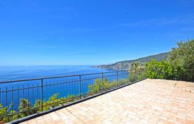 3-zimmer villa 50 m² in Ligurien, Italien. 385 000 €