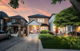 Haus in der Stadt – Old Toronto, Toronto, Ontario,  Kanada. C$2 239 000