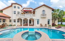 9-zimmer villa 659 m² in Miami, Vereinigte Staaten. $1 525 000