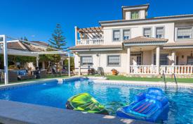 Villa – Alicante, Valencia, Spanien. 8 800 €  pro Woche