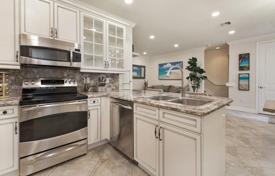 Haus in der Stadt – Pompano Beach, Florida, Vereinigte Staaten. $949 000