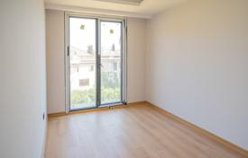 3-zimmer wohnung 144 m² in Üsküdar, Türkei. $1 043 000