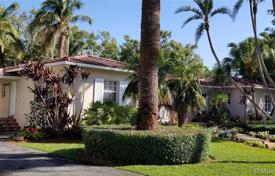 Villa – Coral Gables, Florida, Vereinigte Staaten. $1 699 000