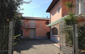 7-zimmer villa in Forte dei Marmi, Italien. Price on request