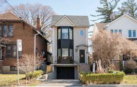 Haus in der Stadt – North York, Toronto, Ontario,  Kanada. C$2 115 000