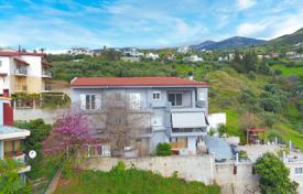 6-zimmer haus in der stadt 496 m² auf der Peloponnes, Griechenland. 650 000 €