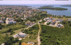Grundstück in Medulin, Kroatien. 515 000 €