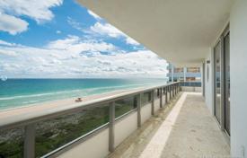 5-zimmer wohnung 427 m² in Miami Beach, Vereinigte Staaten. 4 423 000 €