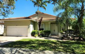 Haus in der Stadt – Miramar (USA), Florida, Vereinigte Staaten. $799 000