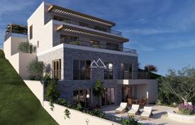 Grundstück in Tivat city, Montenegro. 29 984 000 TRY