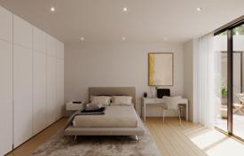 3-zimmer wohnung 152 m² in Porto (city), Portugal. 675 000 €